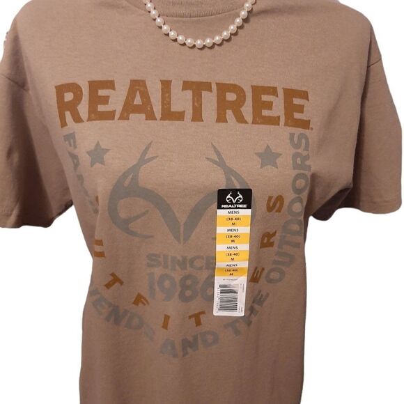 Realtree T-Shirt Size M  - Picture 1 of 5